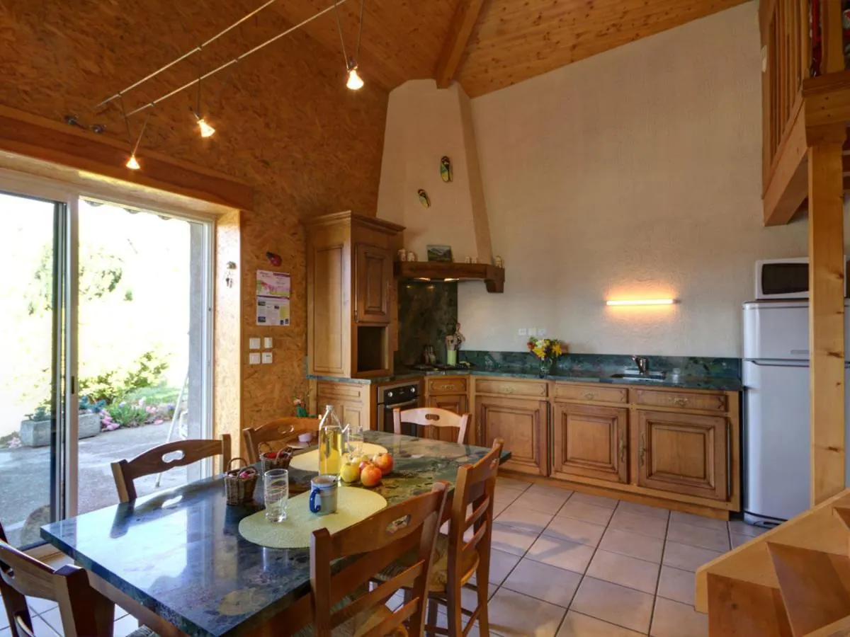 Gite 75M² Avec Terrasse, Nature Et Vtt - Fr-1-496-99 Valfleury France