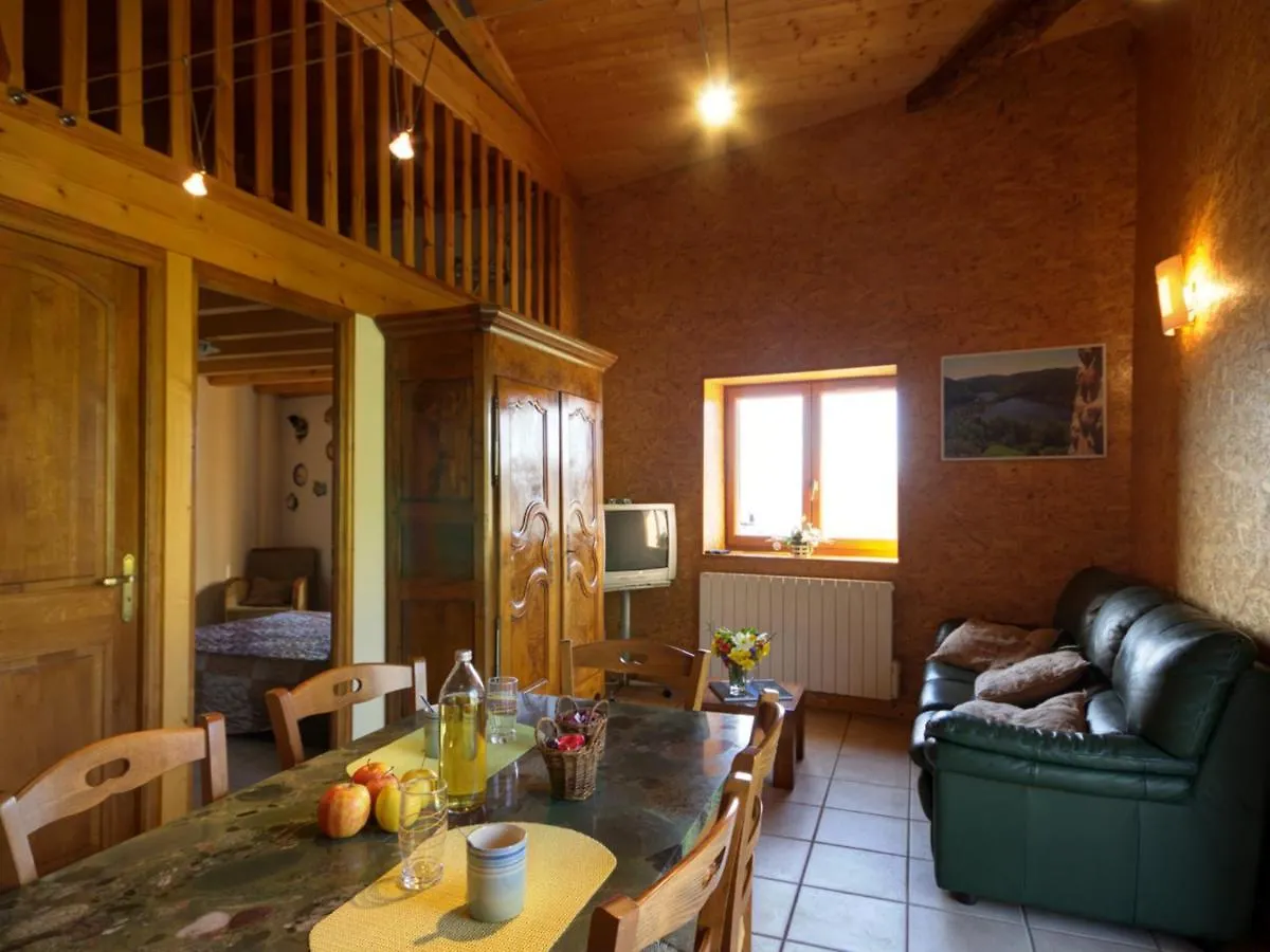 Gite 75M² Avec Terrasse, Nature Et Vtt - Fr-1-496-99 Valfleury Holiday home
